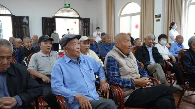 口腔健康众迪口腔在行动尊龙凯时app关爱银龄(图6)