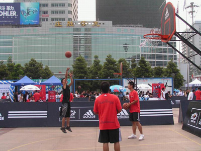 小记者专栏--街球挑战赛尊龙凯时app武汉赛区(图3)