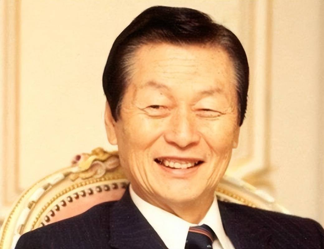 陷各类丑闻乐天家族没落得有理有据尊龙凯时app网站攀附日本发家深(图5)